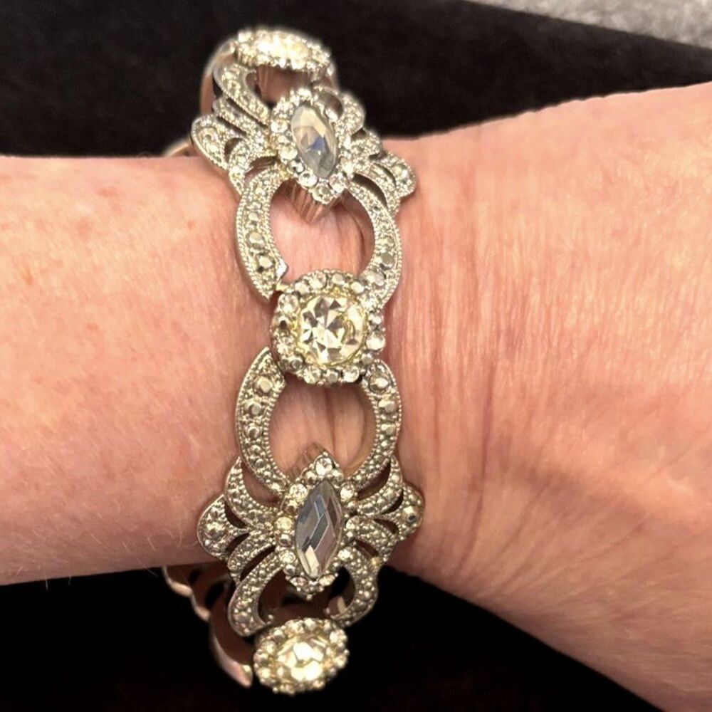 Retired Limited Edition Lia Sophia Silver-Tone Crystal Bracelet - Picture 2 of 7